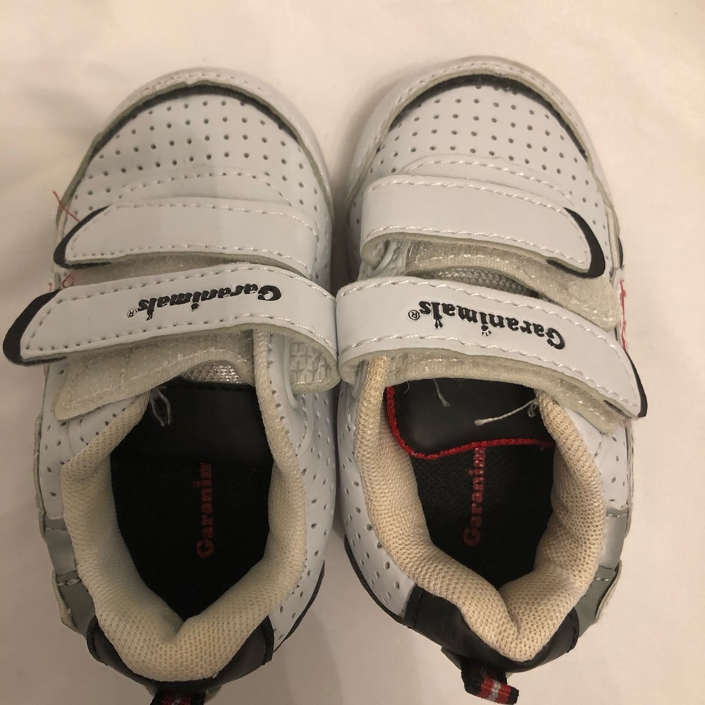 Shoes - Picture 4 of 4